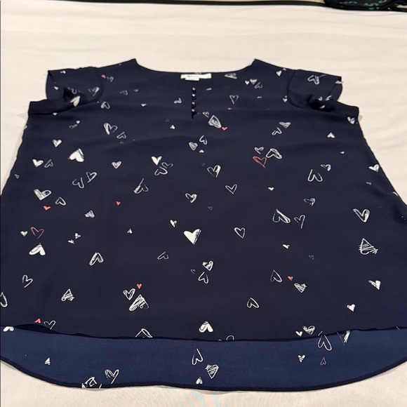 Reitmans Blouse Navy Heart Print Women's Top Size L - Picture 8 of 11